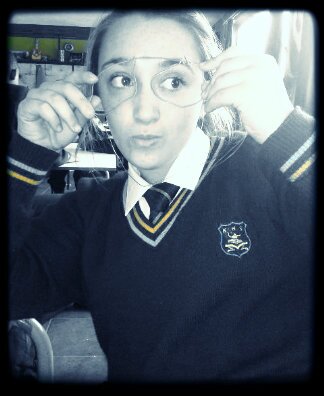 Mal oor avontuur .. Ek love toneel speel . . . !  En om saam pelle uit te gaan is [P R I C E L E S S ♥ #TotaaaaalRandom☺☃♥-K.V.G-♥
