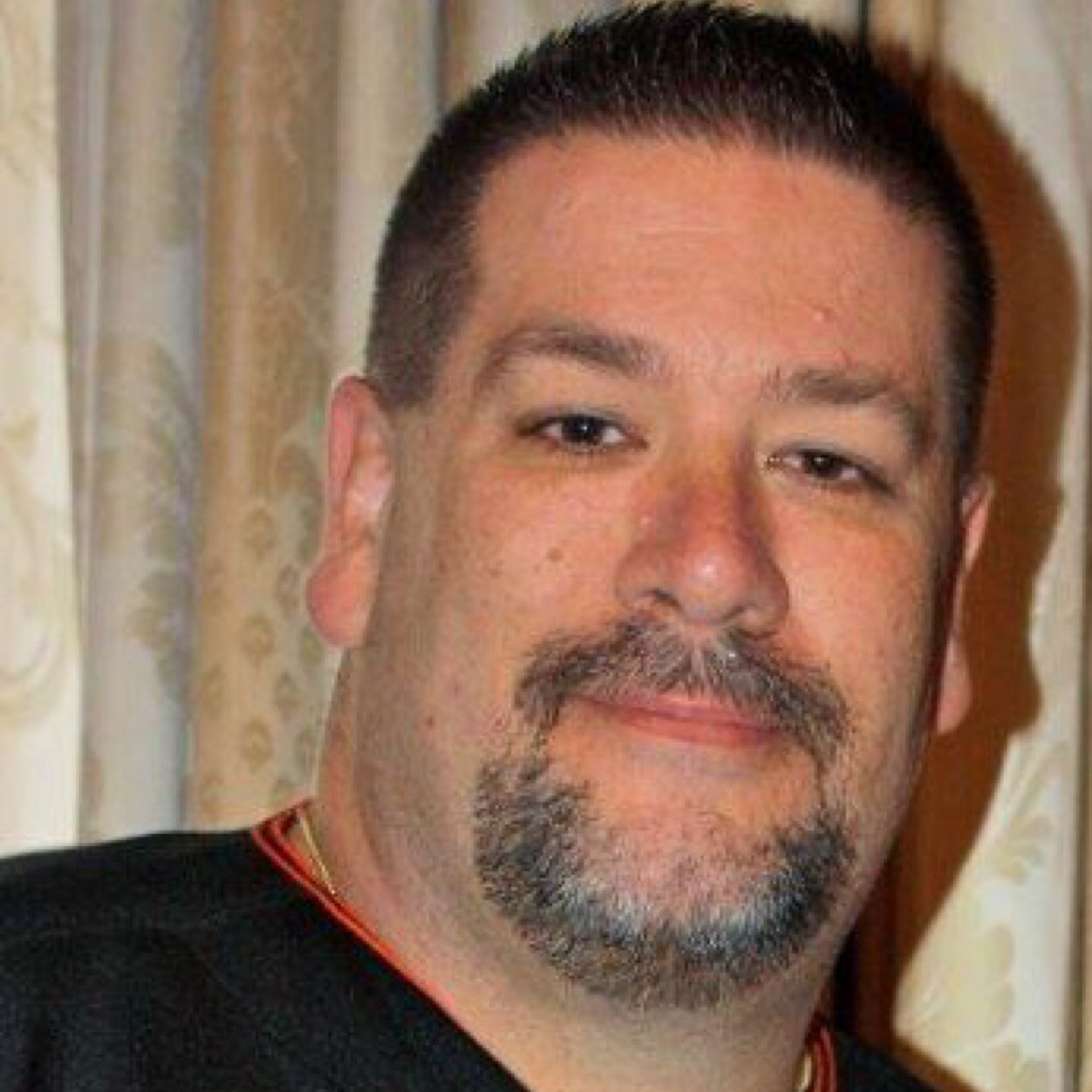 rmscrdni's profile picture. 