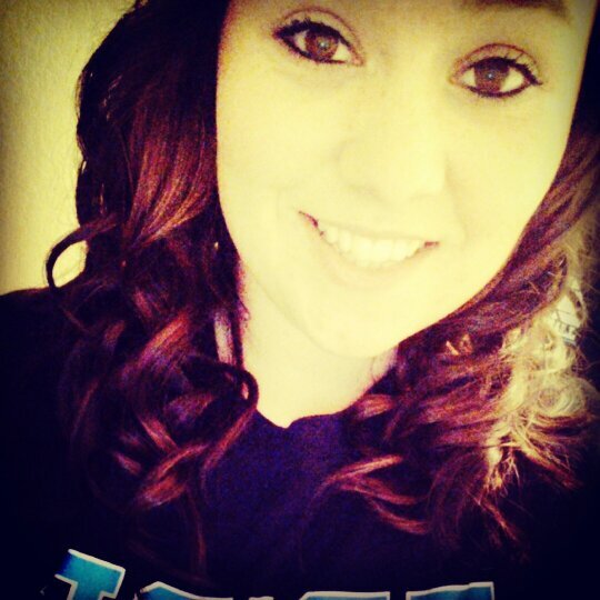 kristynr19's profile picture. 