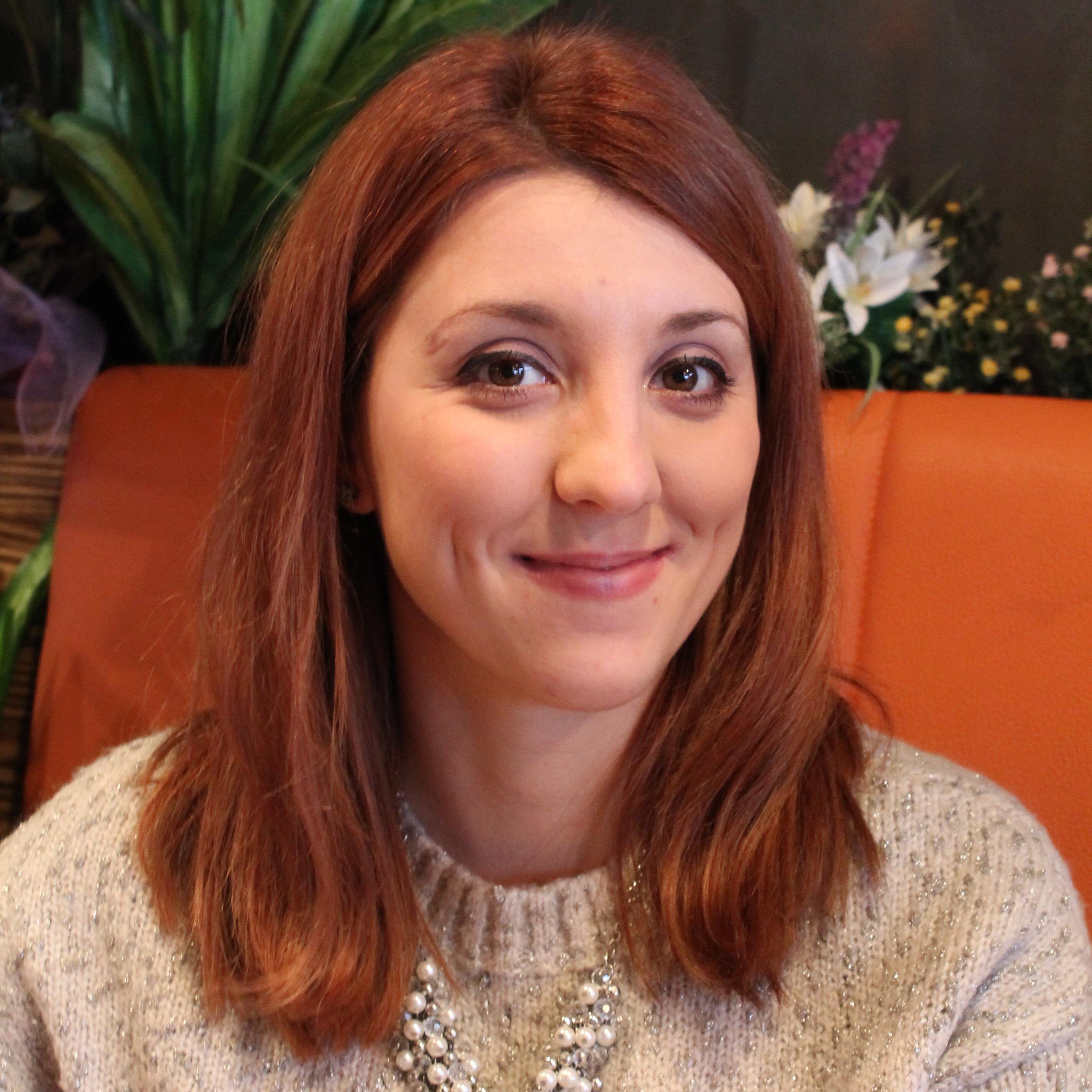 A customer relations representative at ApexSQL