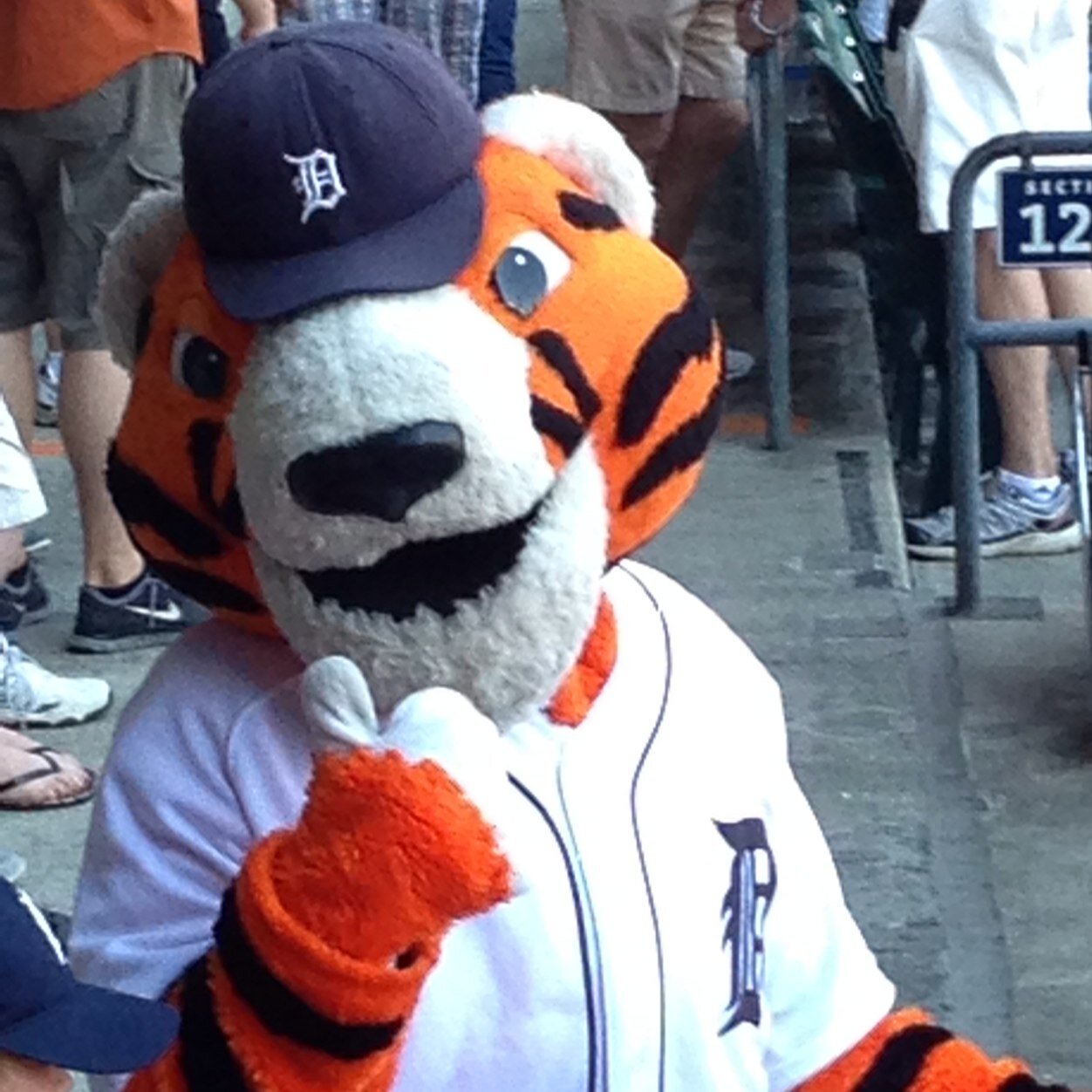 DEM313's profile picture. 