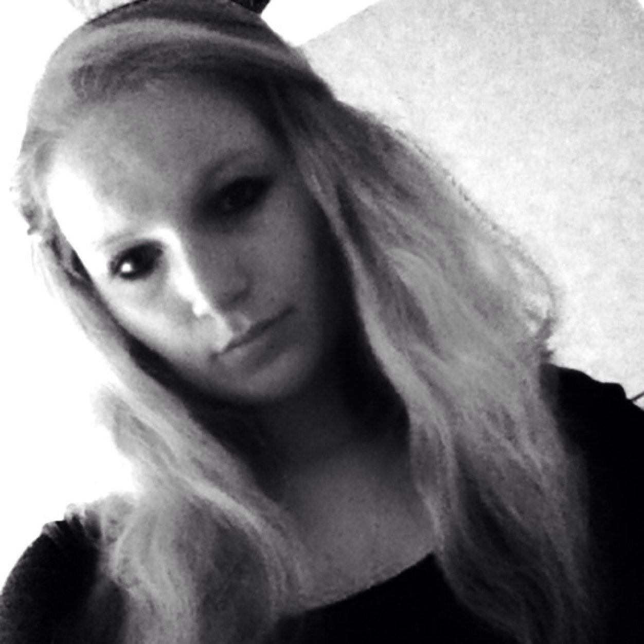\\Schatjee ik weet ook niet wrm maar ik hou nog zoveel van jou ❤️\\ Heeii houvanje xxxjezus3\\