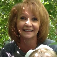 Robyn Pryor - @rosgatharp Twitter Profile Photo