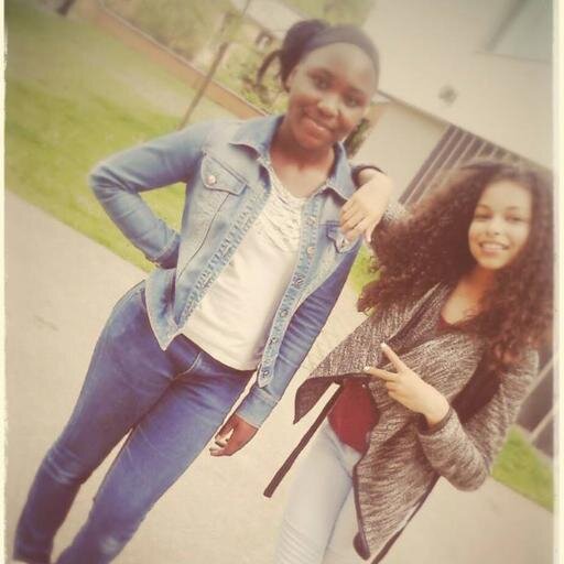 Briitney,14y.#Teamprobo#Teambougébougé#Teammusik#Teamnueva#Si tu m aime pas fou le Kan!♥mddr
