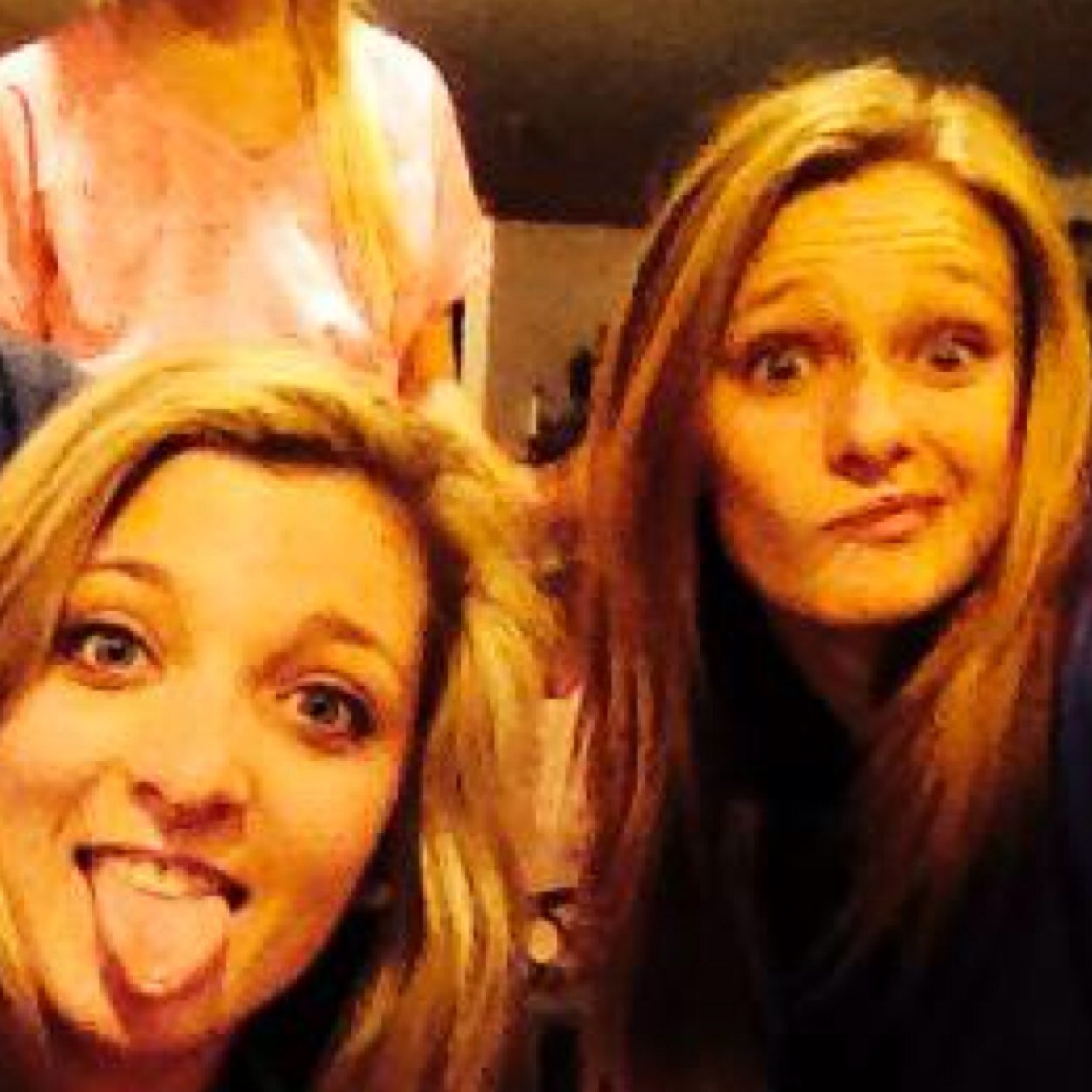 TSlem03's profile picture. 