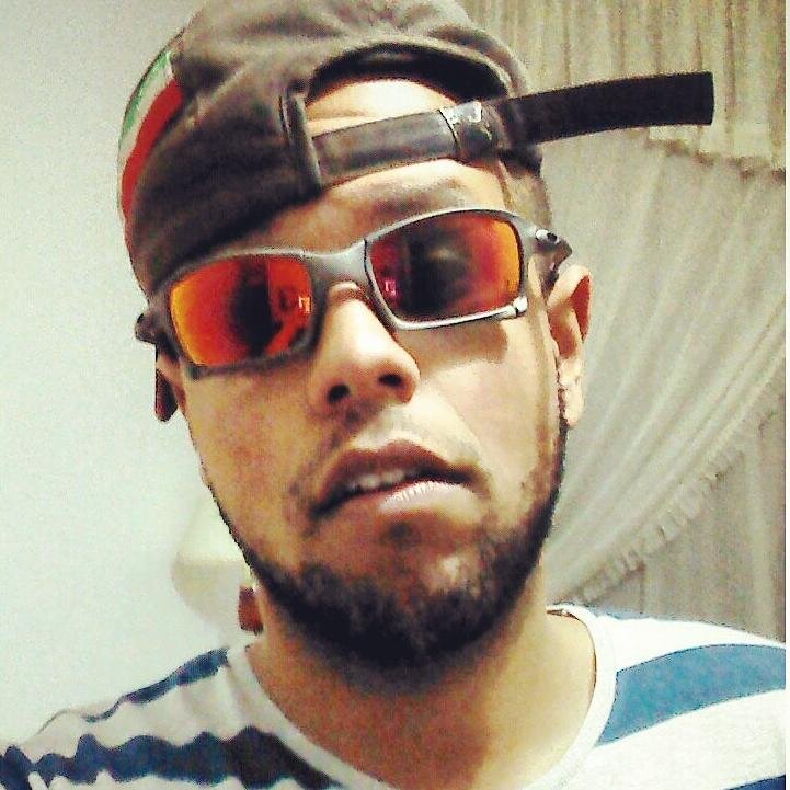 19, dinheiro, percussão.