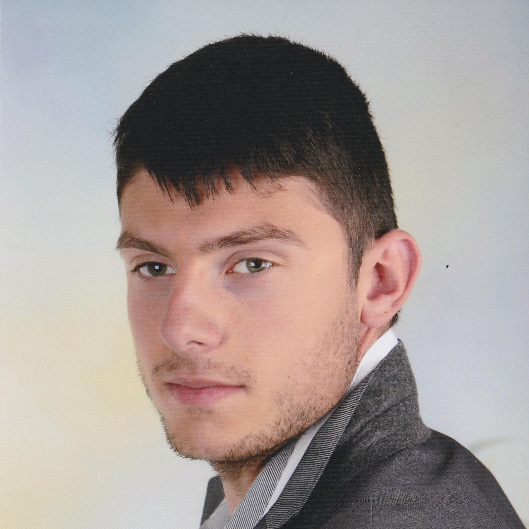 Isaacbnc's profile picture. Fatal error: Class 'Biography' not found in profile.php on line 22.