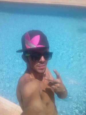 ChiiifaRRy's profile picture. Lo mejor sucede, cuando menos lo esperas...Vive La Vida !!