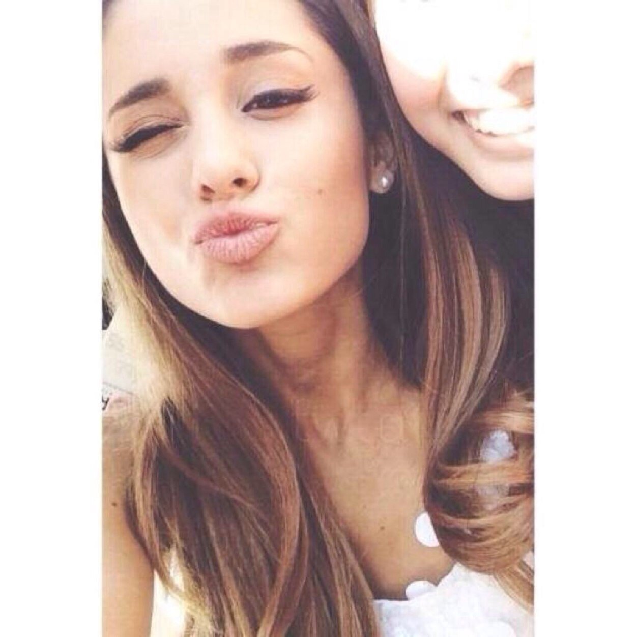 ariana is my queen