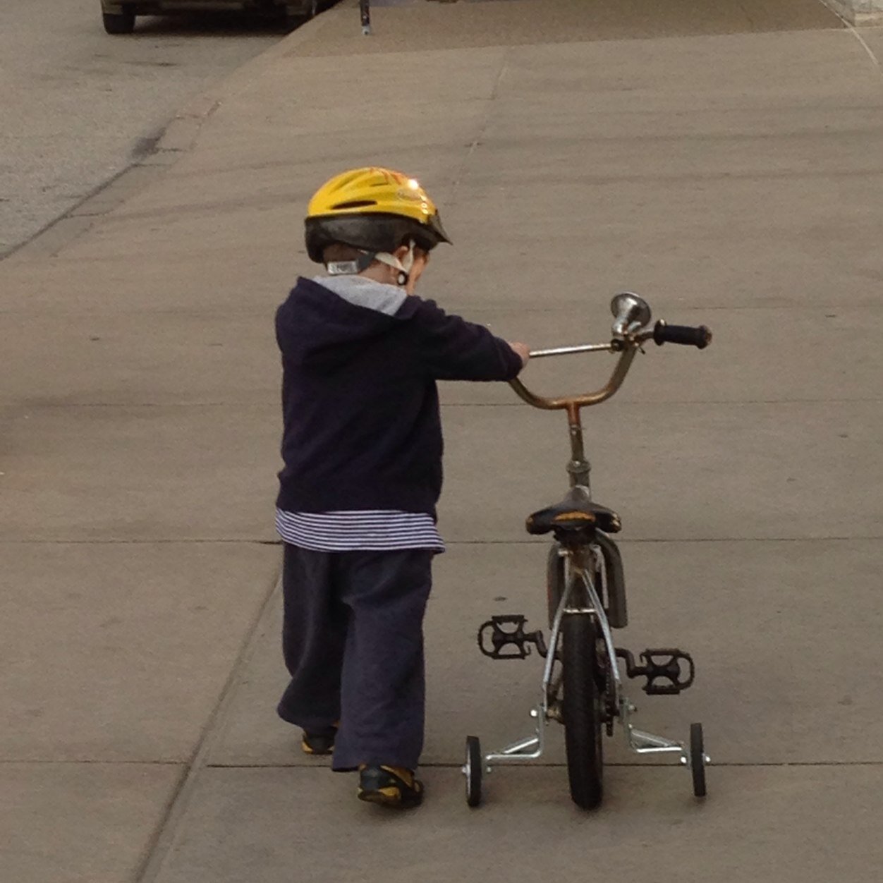 Father to three kids who does software development and rides his bike to maintain his sanity