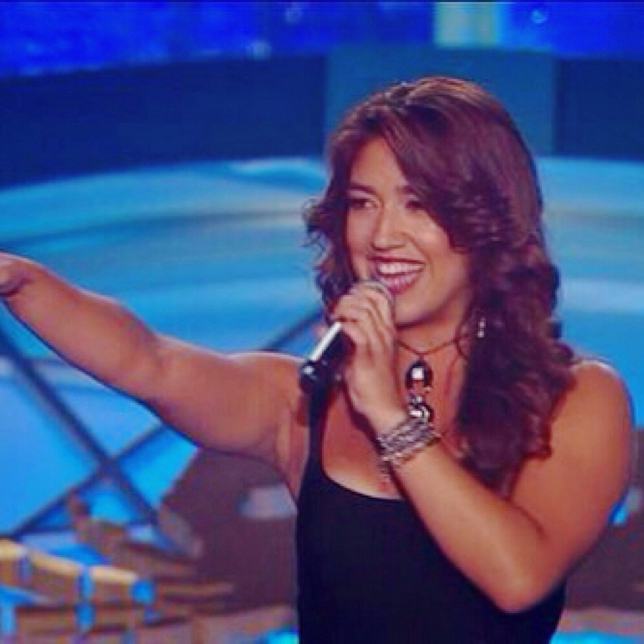 GeraldineeeLove's profile picture. Happiness comes from within and the heart is where it all begins