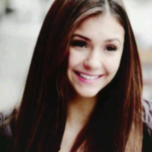 free follow from @gxldbreva follow her she follow back