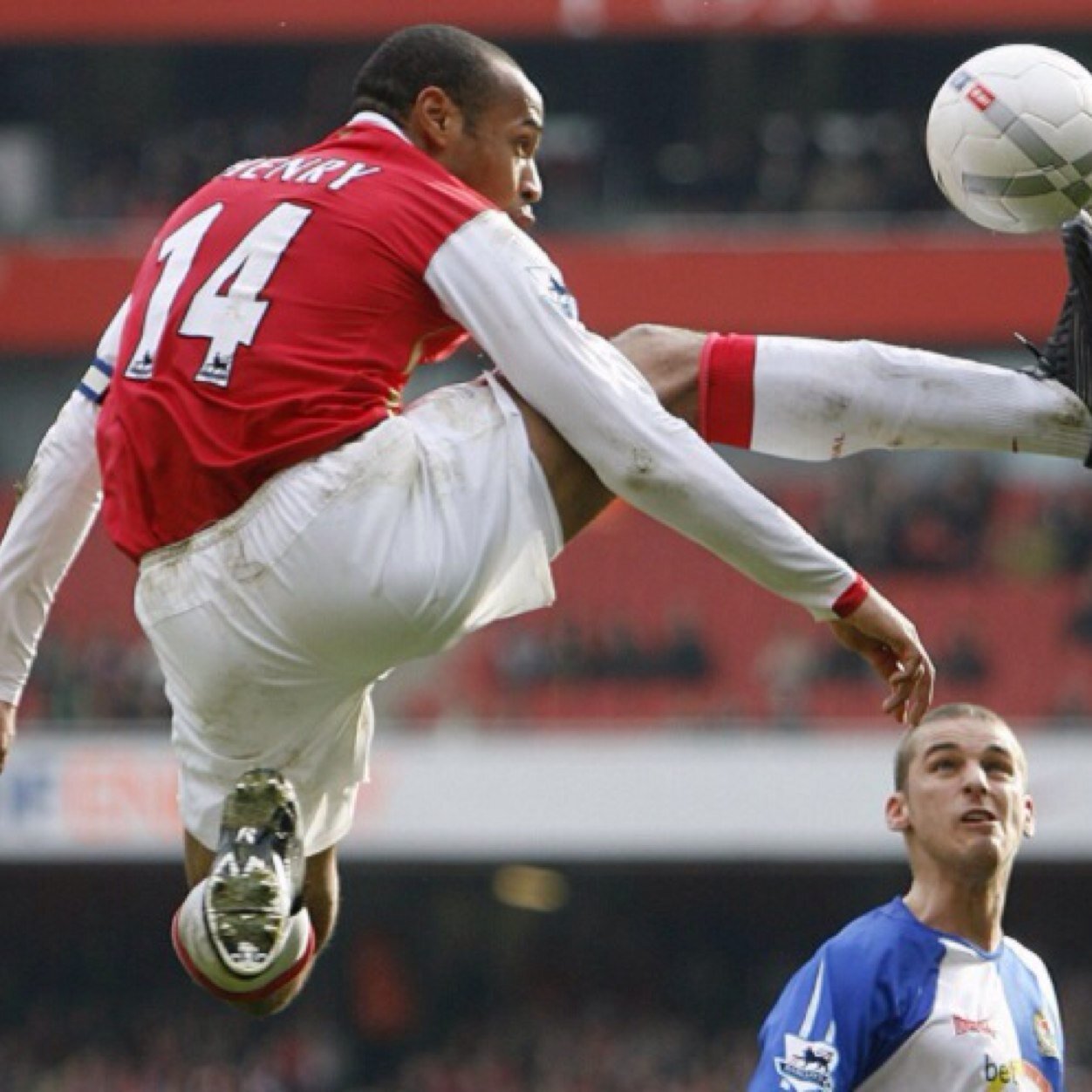 24 | England | Alexis Mesut Aaron Danny Jack Theo Oliver Lukas Mathieu Calum Kieran Joel Alex Abou David Yaya Per Santi Laurent Mikel Wojciech Tomas