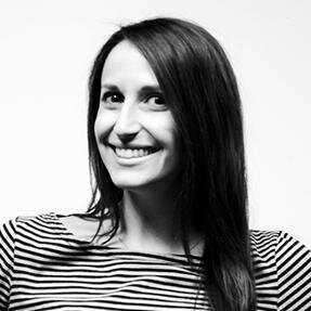 ErinWCline's profile picture. I can't snap with my left hand.