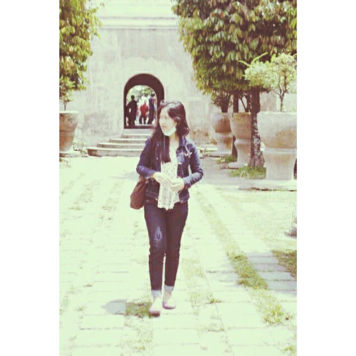 I♥ PHOTOGRAFER ;;) | singlekece :) | benci dibohongi fak!! :p