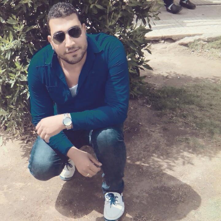 839811bccd77428's profile picture. 