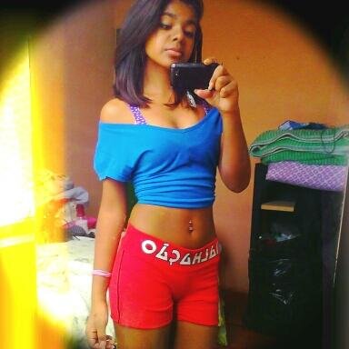 _Evelynmaia_'s profile picture. Pessoas comuns arrumam desculpas, pessoas apaixonadas fazem acontecer!