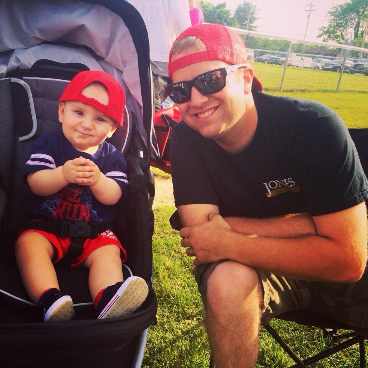 EKrise's profile picture. 