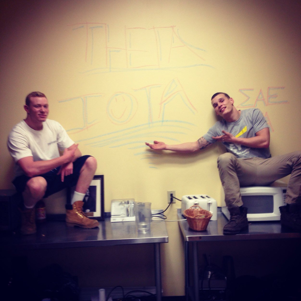 MakeItNaschty's profile picture. Ohio Universty. ΣΑΕ