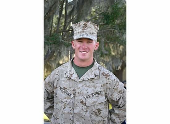 Dat_KiD_Goldy's profile picture. 19, stationed on Pendleton