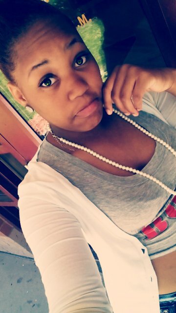 kik me @princess_jaeee Fmoi@Justice_Dope_
add me on fb @Pretty Jae
 @pretty adventure