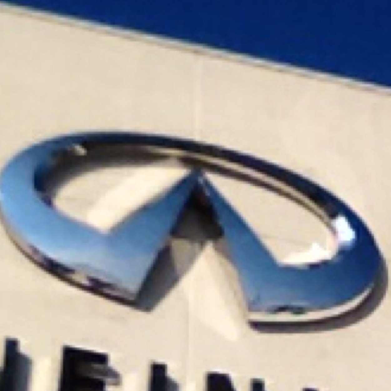 Thinking about a Infiniti Automobile, talk to Ken !