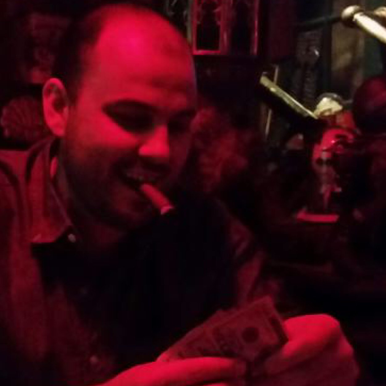 FakerPatrick's profile picture. Clouds in the Head.