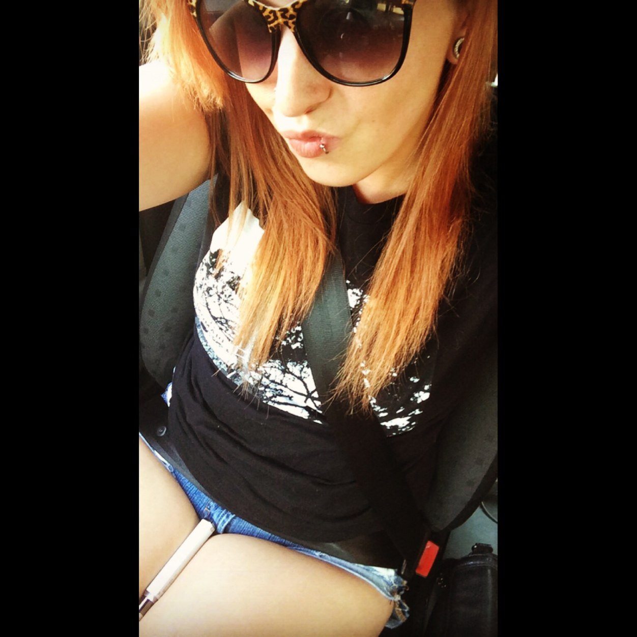 Katie * i have the most amaizng daughter ever i love her more than life * Animal behavior major 2014 * Buffalo NY * marine mammal trainer in training  #laceup