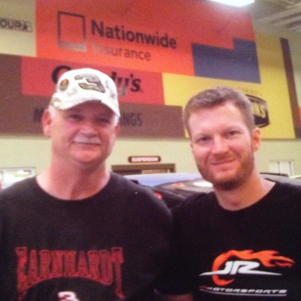 Married to Jeanette, Big fan of Dale Earnhardt, Sr and # 1 fan of Dale, Jr in Arkansas. NASCAR and racing top interest.