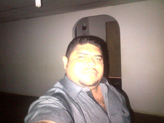 RoegnyBastidas's profile picture. Voz fuiste sos y seras el amor d mi vida...