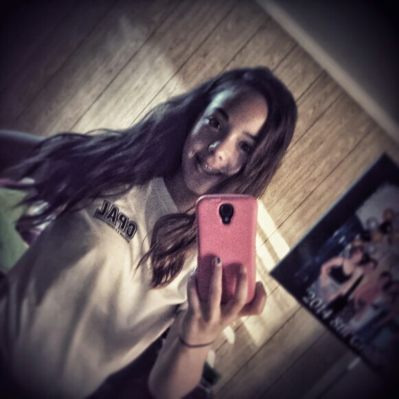 teamswift1031's profile picture. ✌✌✌