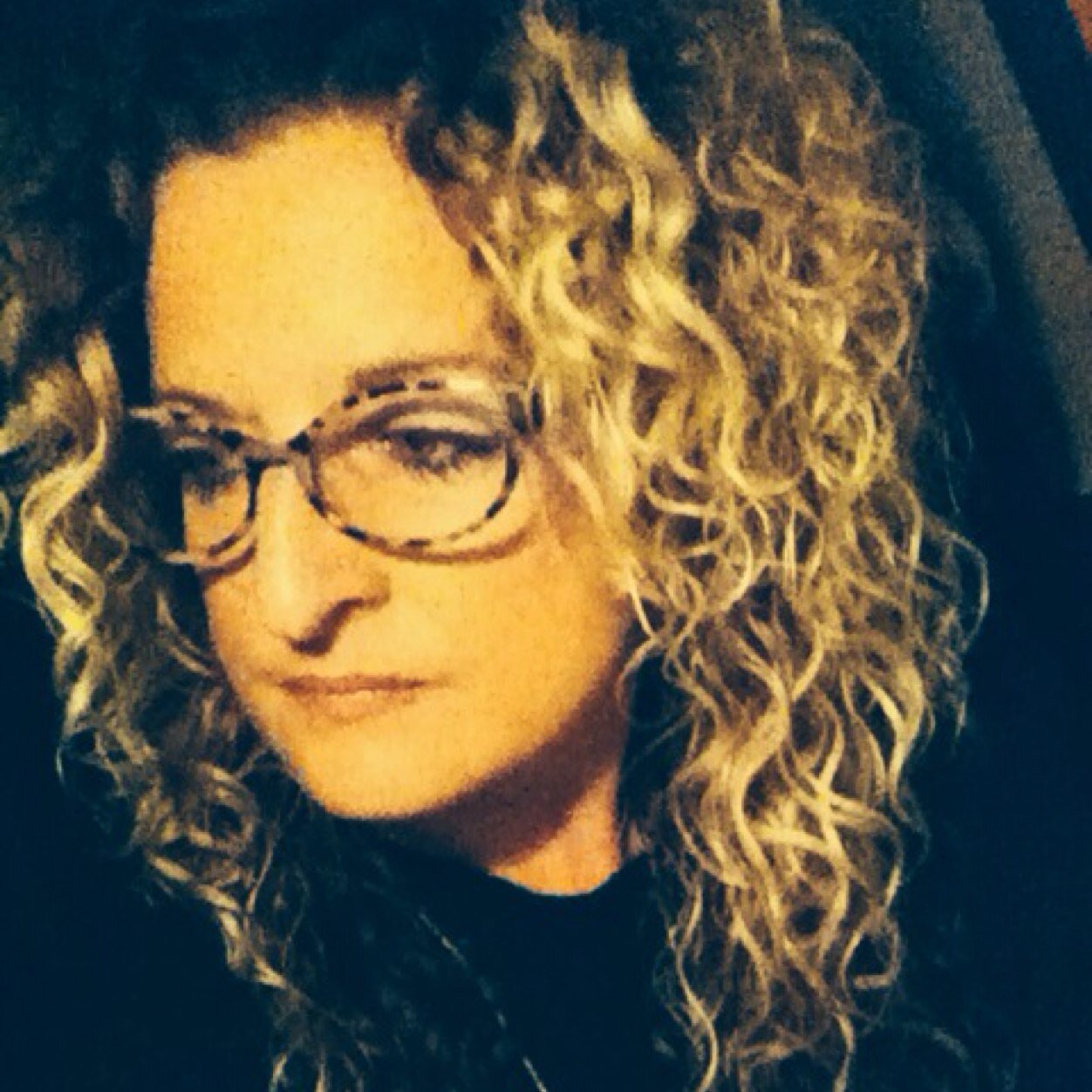 tweet_julz's profile picture. 