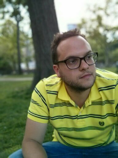 Insistente y perseverante. Marketero y emprendedor. Viviendo momentos excelentes y con mejores por venir.