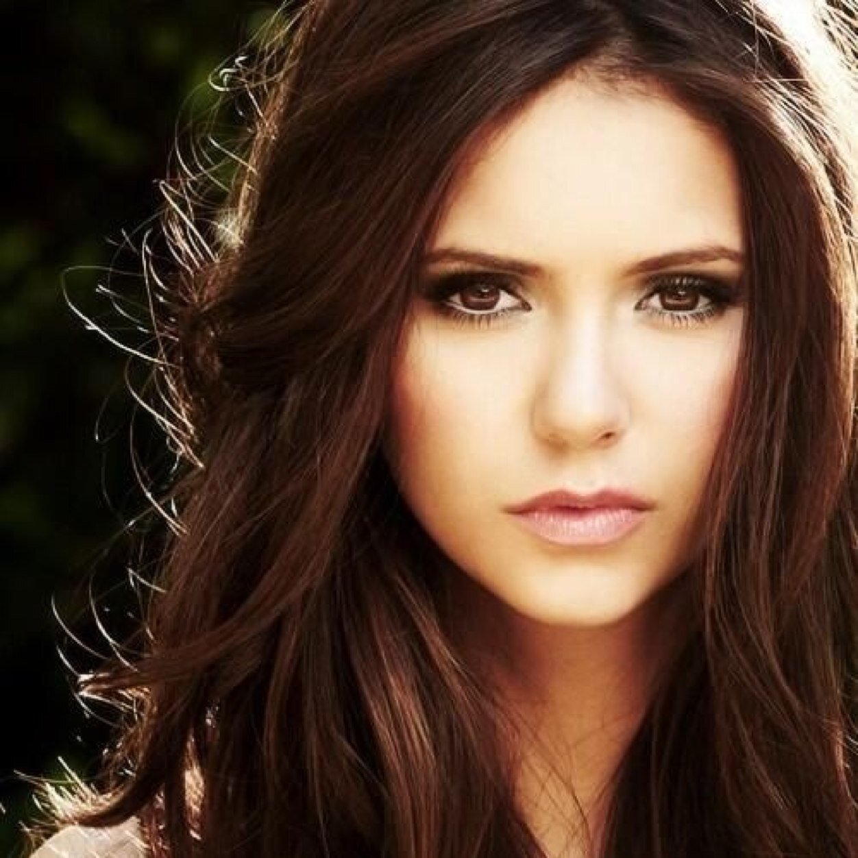 Appearances can be deceiving.Whoever you think I am,I'm actually the worse version.[RP Acct|Single|Vampire|H:Always On&Off]