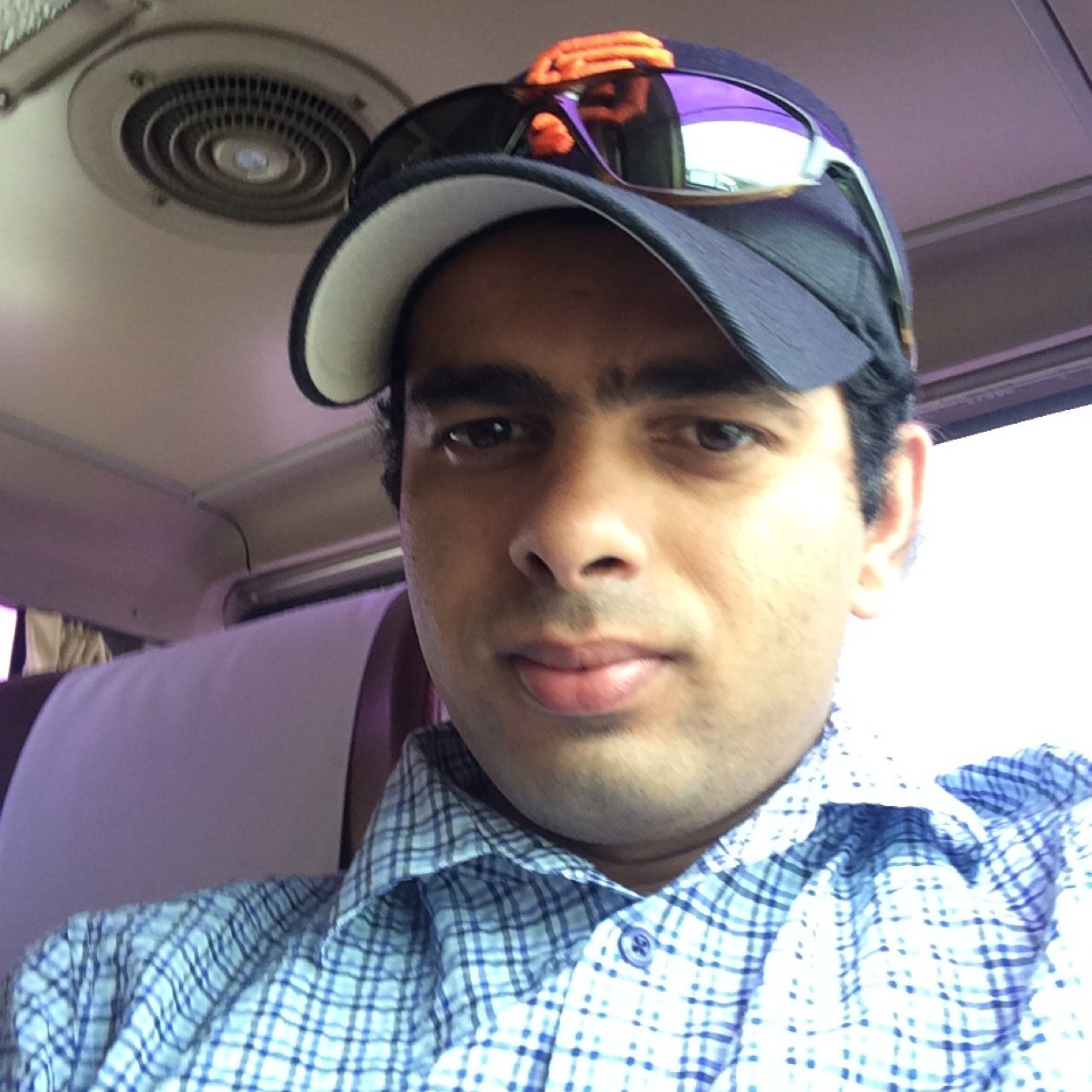 neverfade123's profile picture. PhD