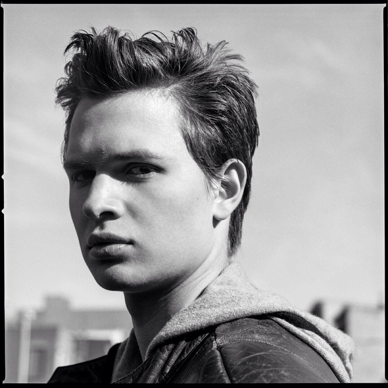Just a girl who loves the fault in our stars ❤️ ansel elgort and nat wolff are bae! My names ally