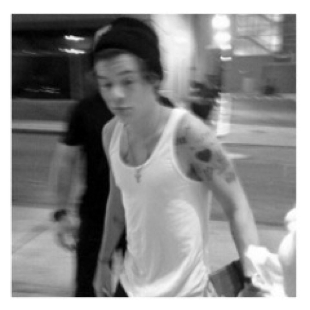 Free follow from @hmuharold! I follow back!