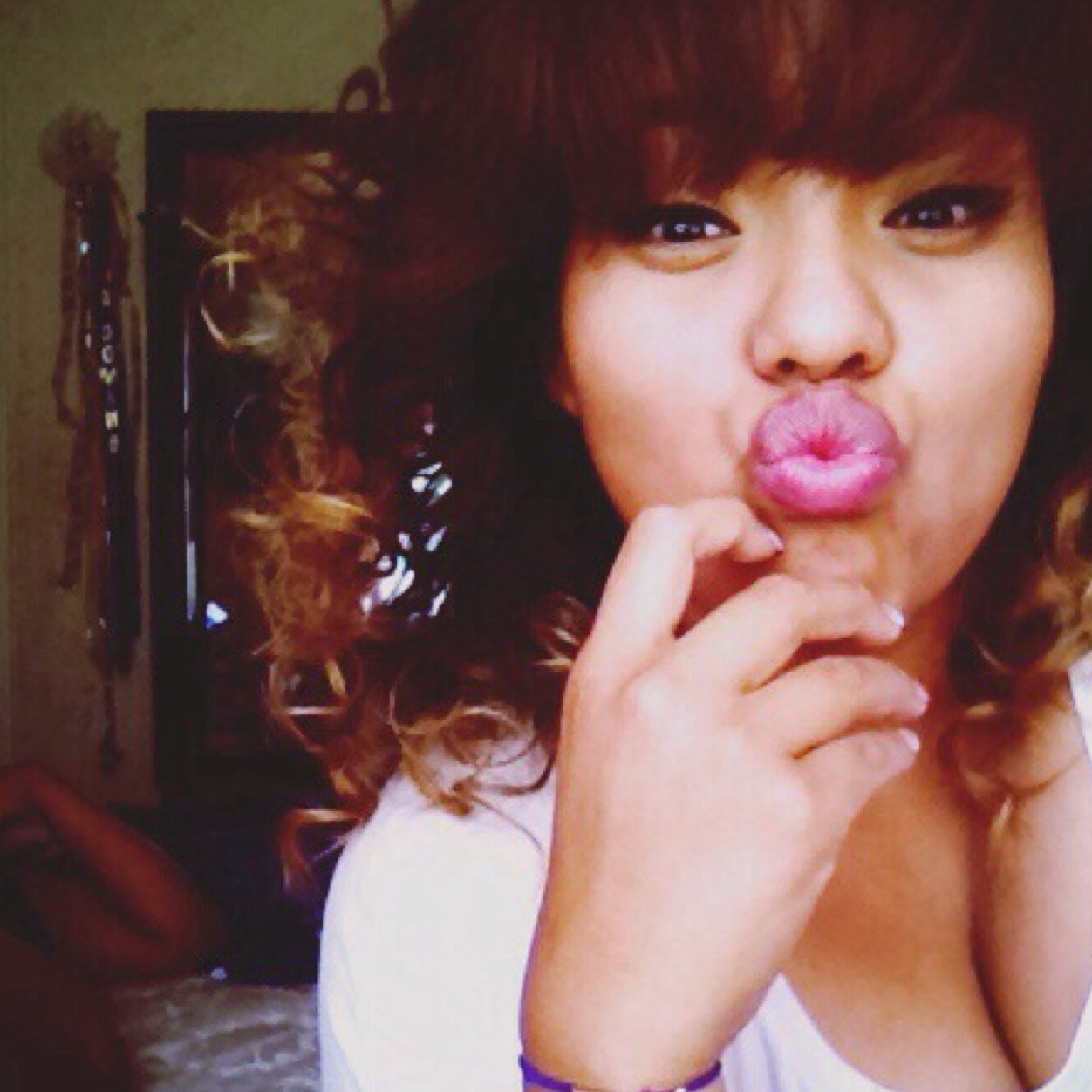 teneshia94's profile picture. ✌