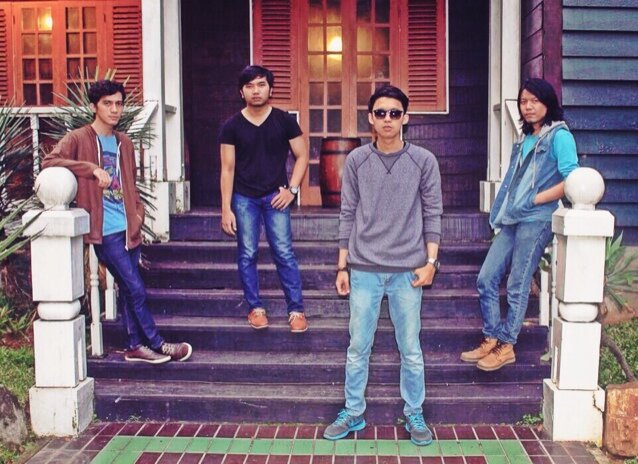 this is official account adam band | british pop | for more information reguler band CP : ( 0813 80694177 ) neno (manager ADAM band) @nennomannda