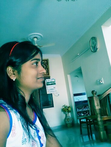 Fashion Designer . Entrepreneur. Foodie.Dreamer.Following My Heart ..