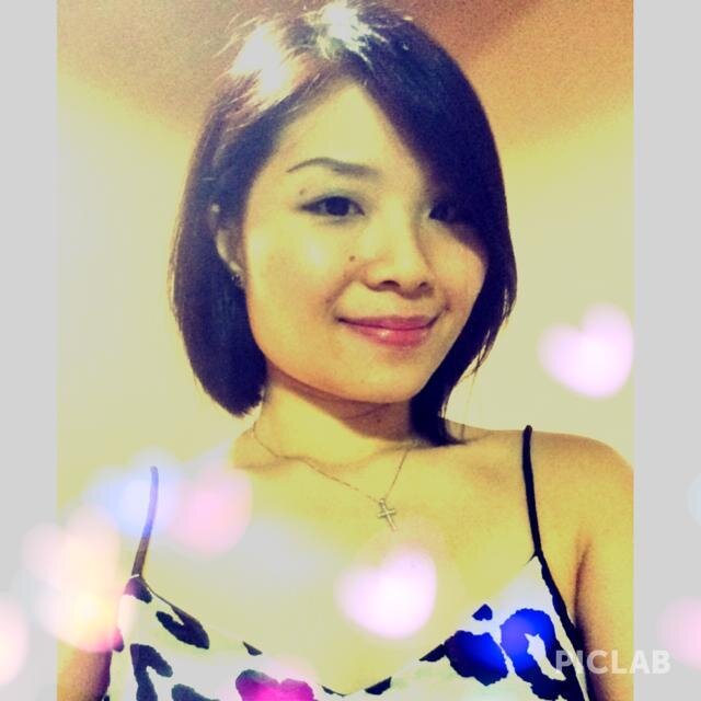 veron0311's profile picture. Simple