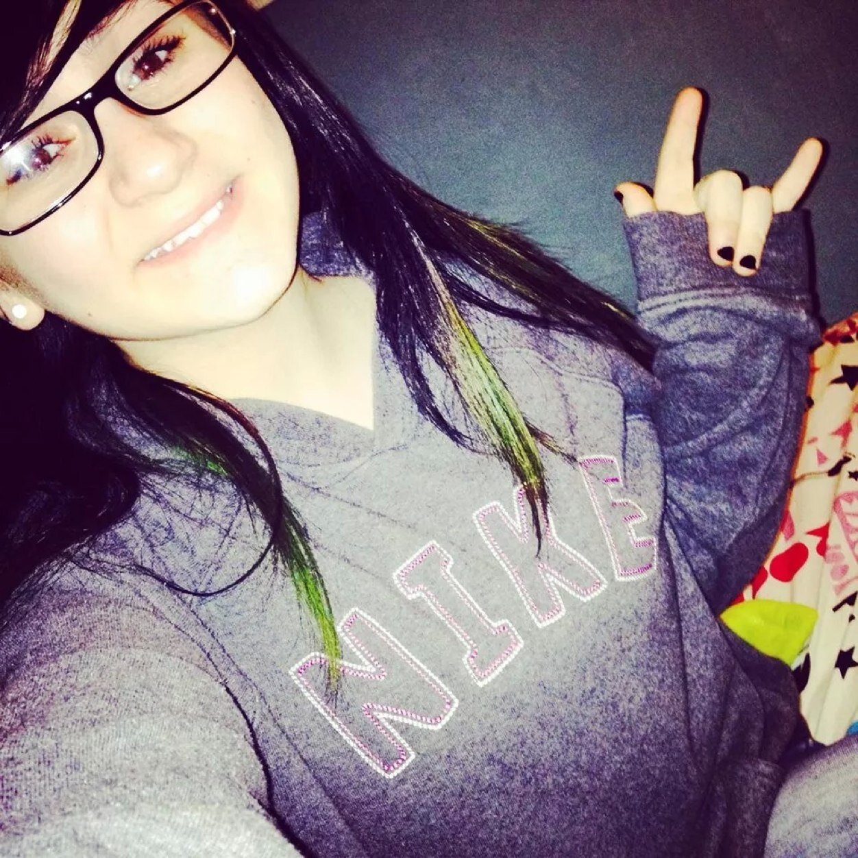Im a homestucker! #bisexy #single | open RP | Alberta , Canada