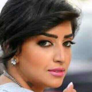 صحيح اني بنت بس اعلللمك اصوول الرجوله..تاااابعني اتااابعك\تحذفني احذفك والفولو ذا ابو خمس دقايق خليه لك ماأبيه؟ طالبه جامعيه.المدينه المنوره