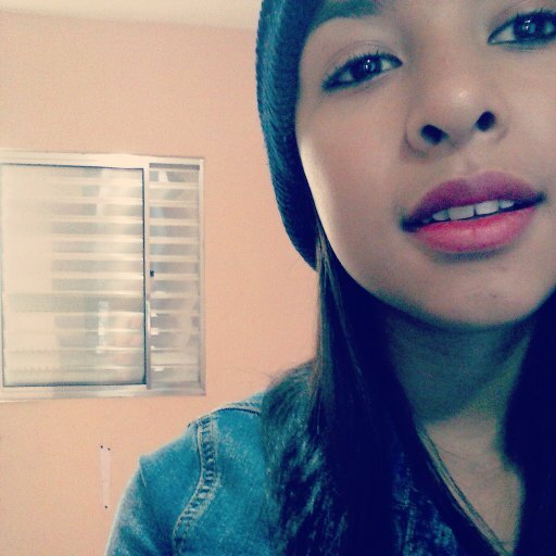 Sagitariana, é muito sexy sqn u.u morena linda dá  @_MinhaMeel, chuzinha da @sua_chu e quem sabe um dia namorada do @CaioCastanheira