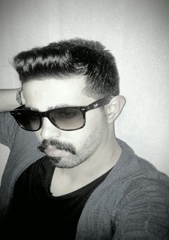 CLSKN_emrah's profile picture. ✈ simsiyah bu dünyada bembeyaz bir lekeyim.✈