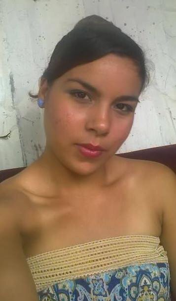 ME GUSTA LUCHAR POR LO QUE QUIERO,AMO ESTAR CON LOS QUE QUIERO,SE VALORAR LAS AMISTADES..Y SOY ESCRITORA,DISEÑADORA DE MI PROPIA VIDA.