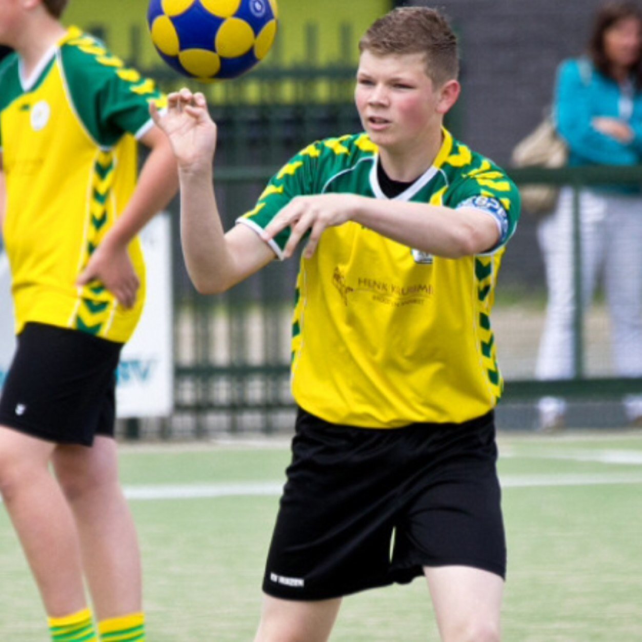 19 jaar/Korfbal Vereniging Huizen A1/bouwmensen/ PSV Fan in hart en nier/eens een boer altijd een boer /snapchat: steven1704