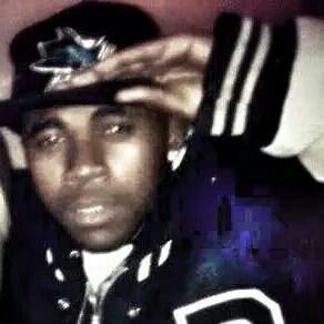 Father/Rapper/Song Writer/Hustler..
Money, if you dont chase it..you're basic...face it
#Every Dollars Ours #Tank Life #24k Music