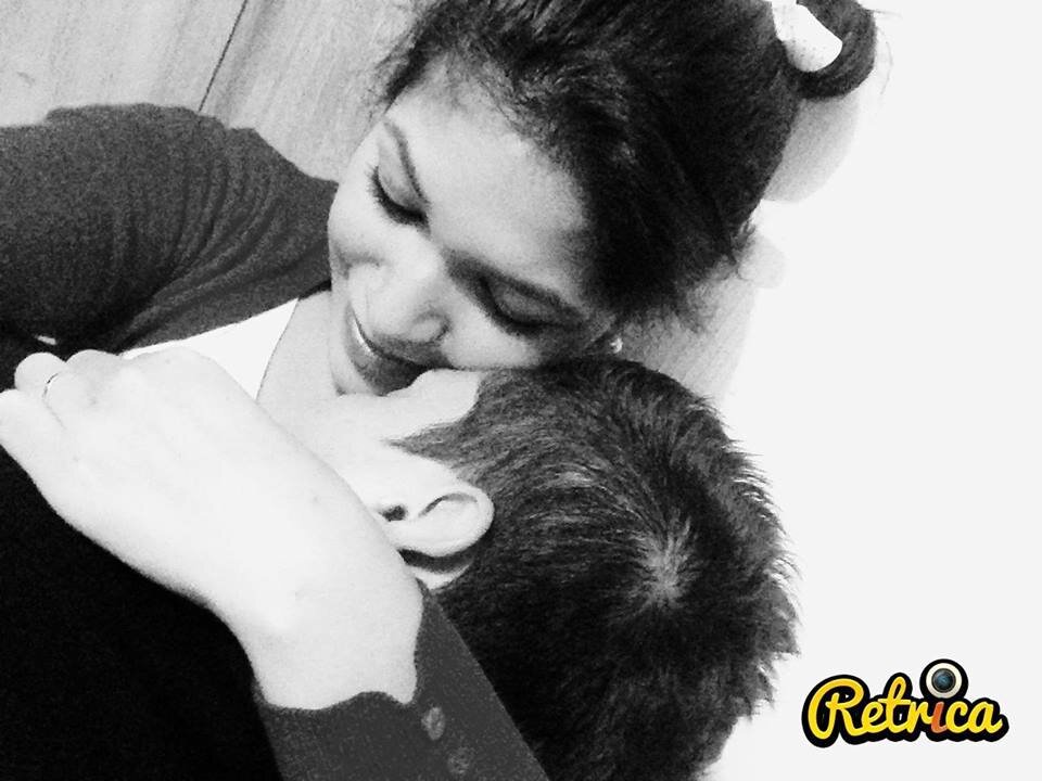 no te rindas que la vida es eso..  continuar el viaje y perseguir tus sueños.. nunca te rindas.. mejor sigueme :D