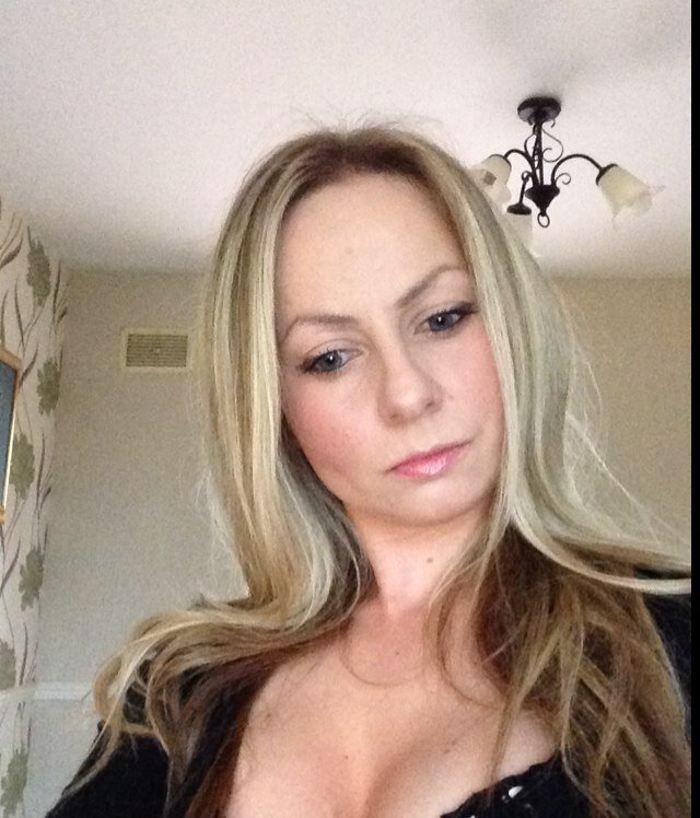 Nataliaward55's profile picture. 8 horses, 5 dogs, 1 cat, 1 man and an amazing daughter. property manager. cotswolds smallholder